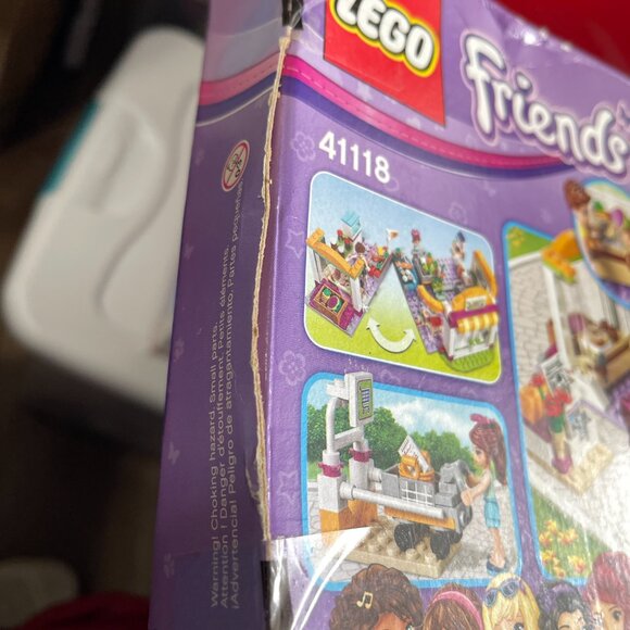 Lego Friends 41118 Heartlake Supermarket - Brand New Sealed - Box Damaged - Picture 3 of 5